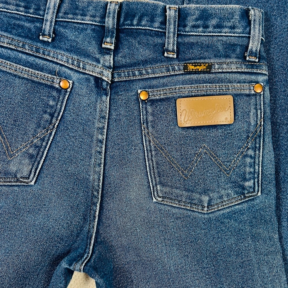 Vintage Wrangler Straight Cut Denim | High Rise | 29x34
